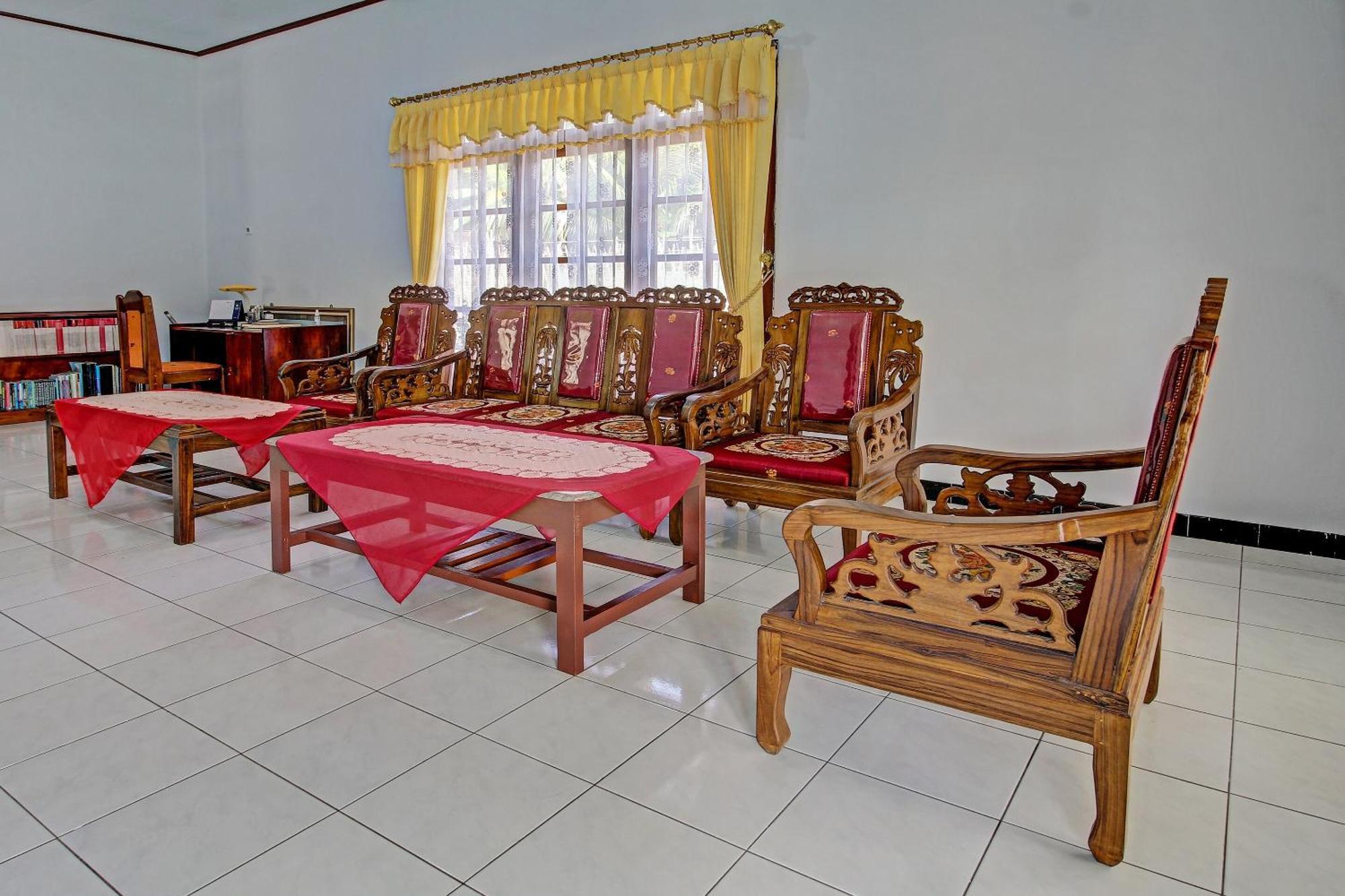 Spot On 91214 Desa Wisata Pandean Hotel Trenggalek Luaran gambar