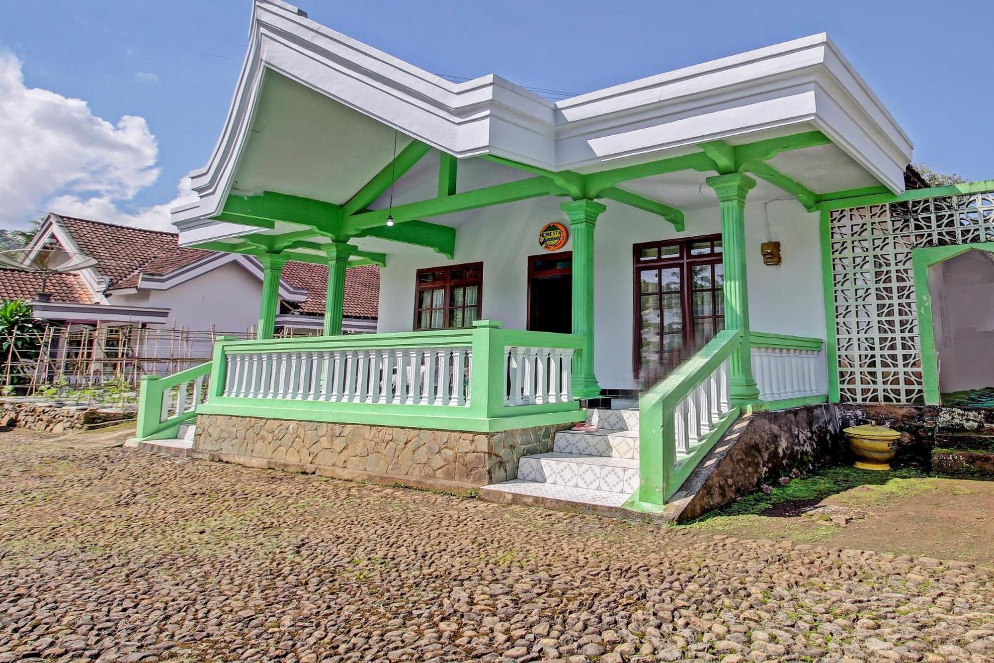 Spot On 91214 Desa Wisata Pandean Hotel Trenggalek Luaran gambar